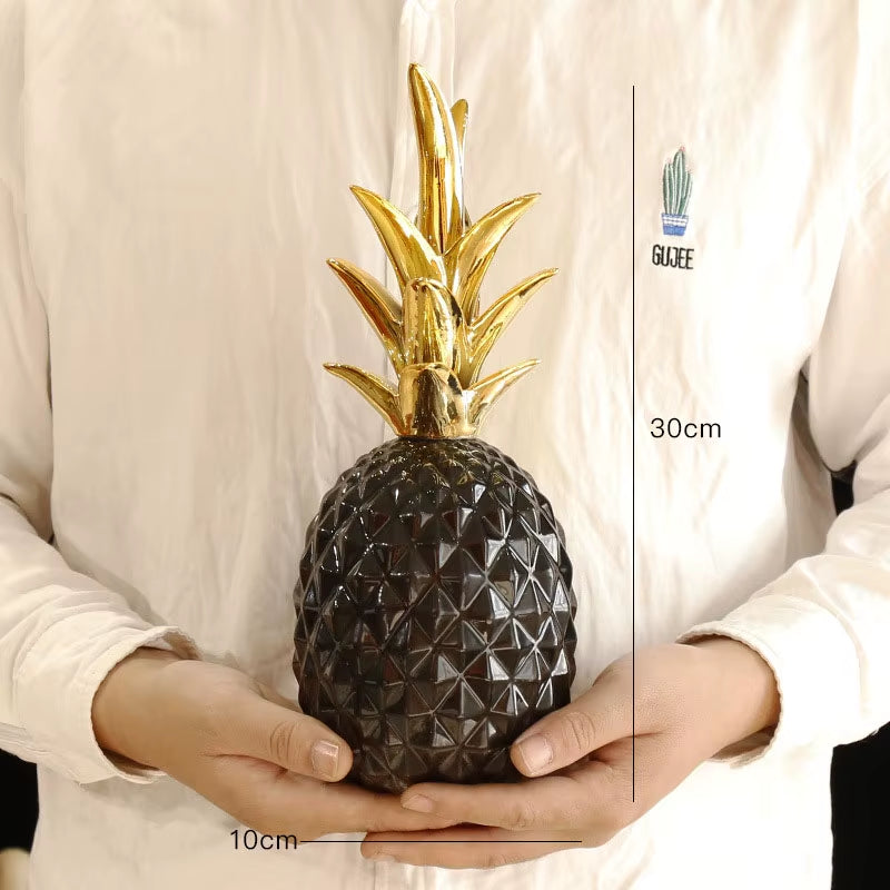 Ceramics Pineapple Shaped Figurine Gold Black Pineapple Luxury Crafts Gift for Office Home Decoration Accessories Decor Gift