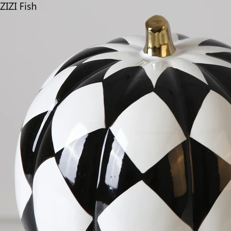 Black White Pumpkin Resin Statuette Ornaments Office Study Desktop Decor Modern Crafts Statue European Room Aesthetic Decor